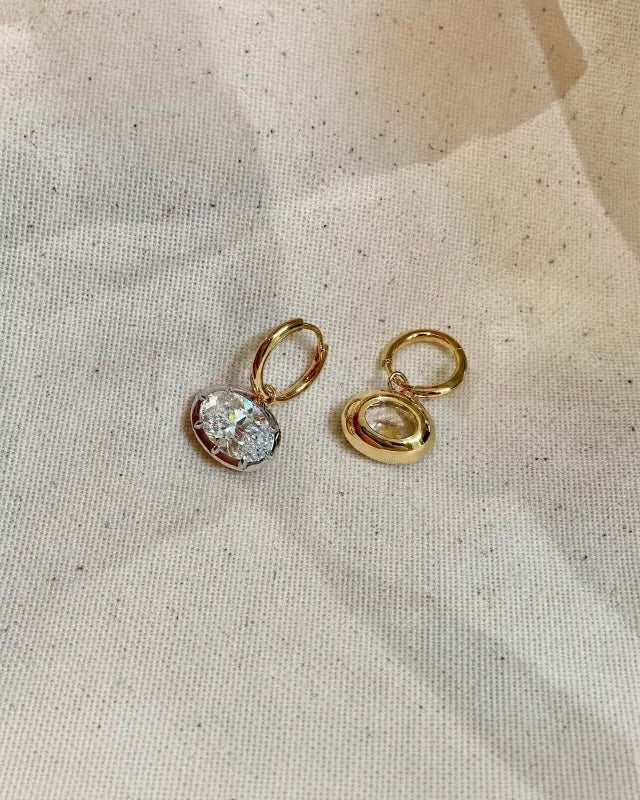 The Hailey Oval Earrings
