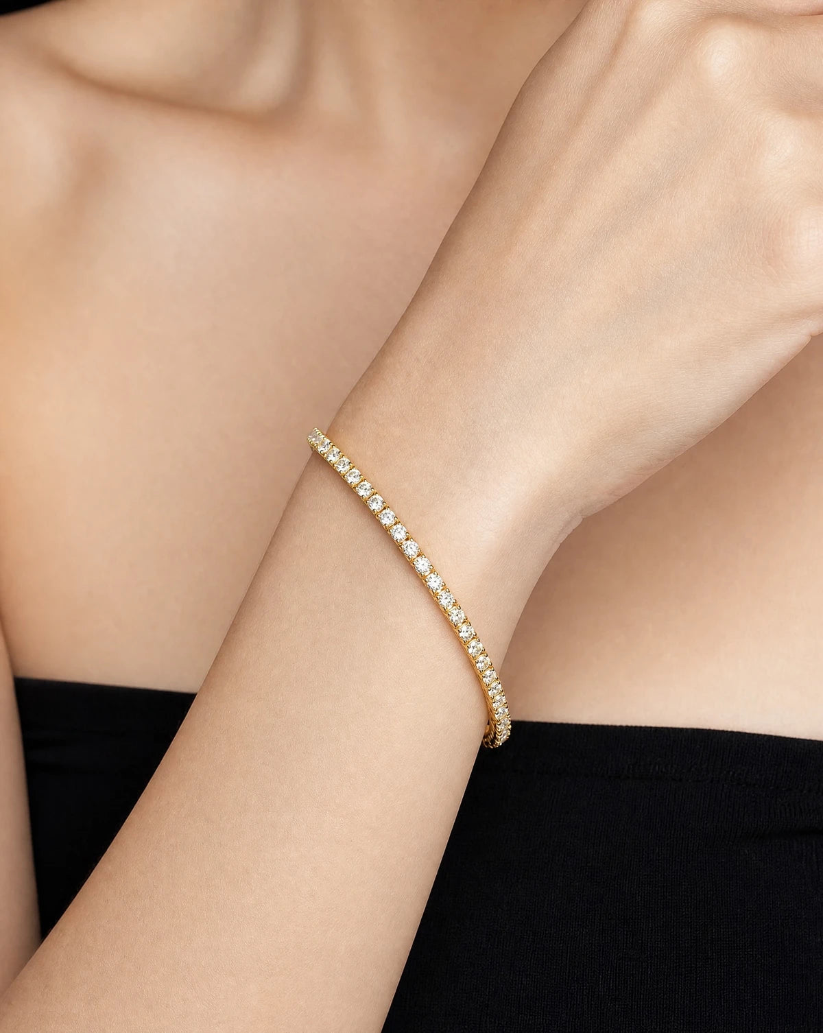 Carolyn Classic Tennis Bracelet in Gold