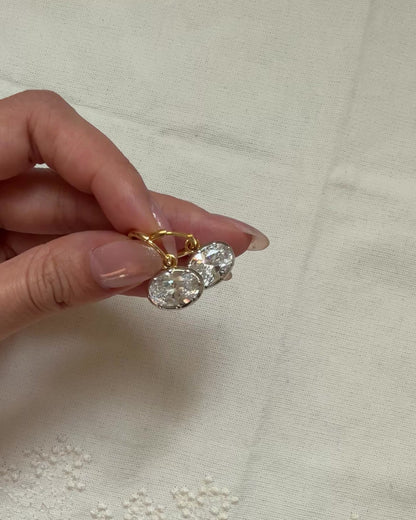 The Hailey Oval Earrings