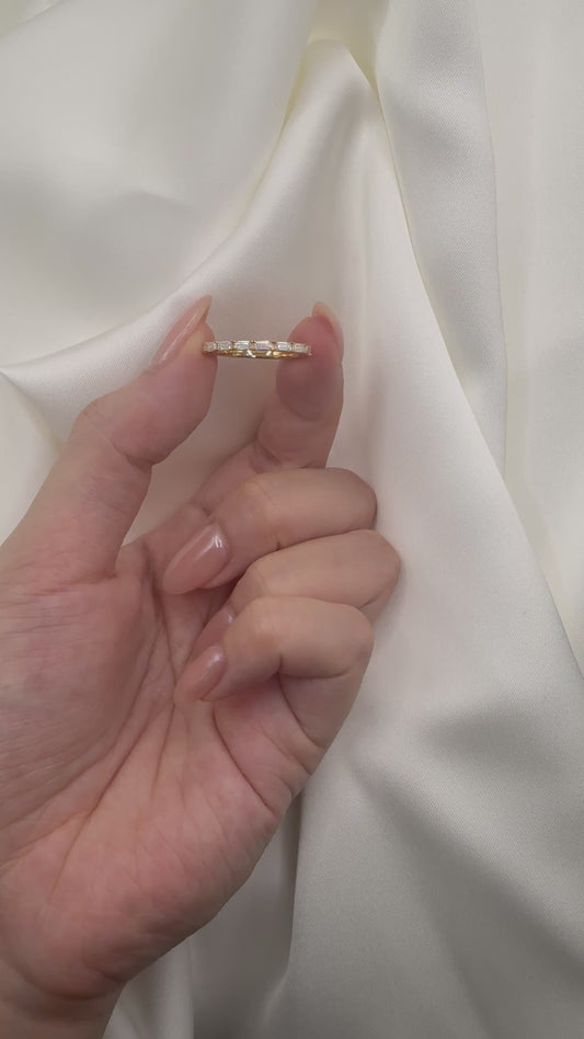 Julia Baguette Ring