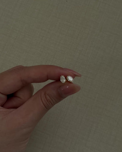 Rachel Opal Stud Earring